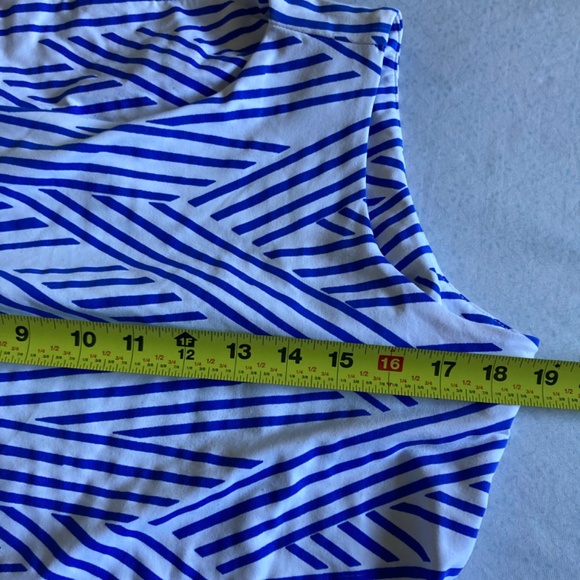 Mahi Gold women’s dress - Picture 4 of 6